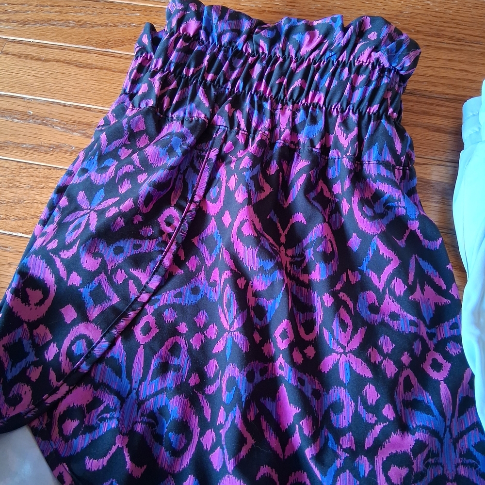 Women's Shorts Set - Picture 6 of 7